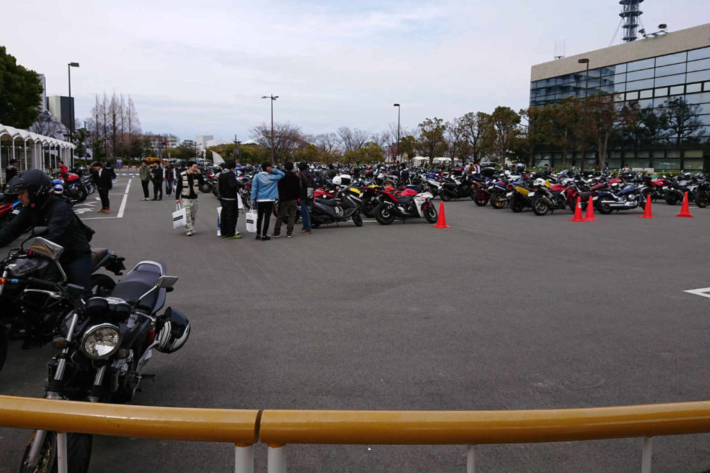 大阪モーターサイクルショー2018　駐車場